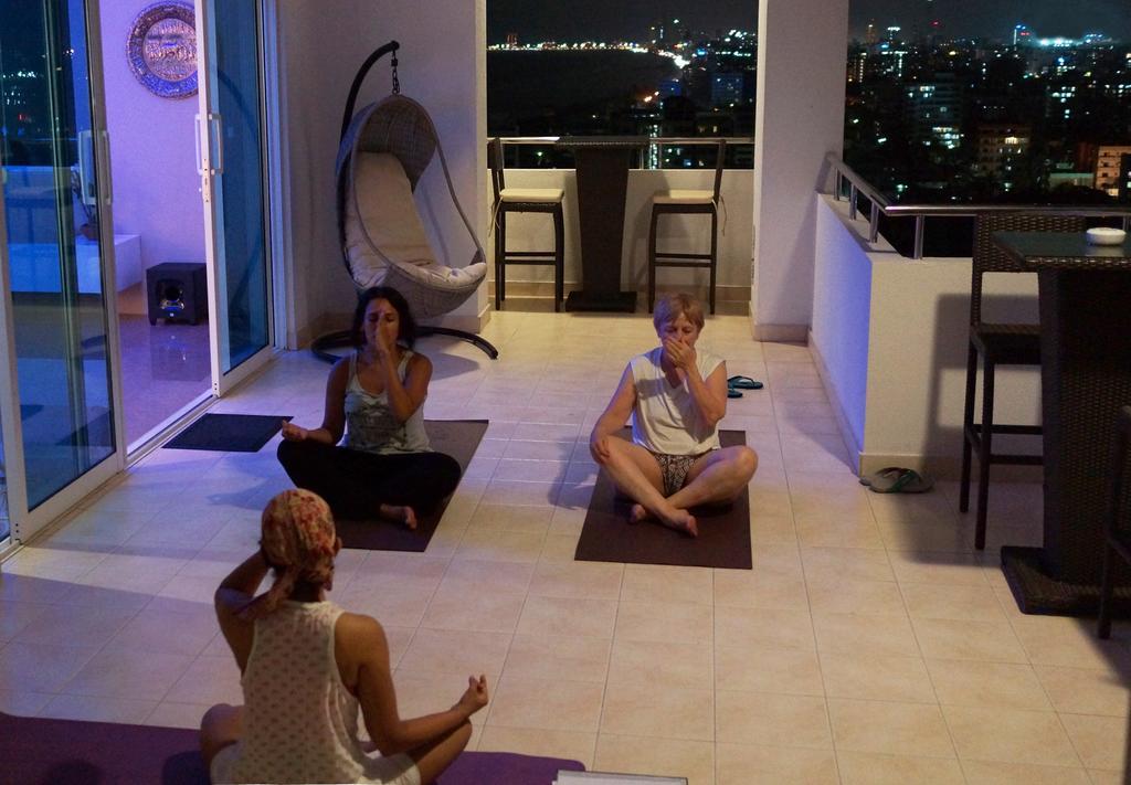The Penthouse Above Sea Apartman Dehiwala-Mount Lavinia Kültér fotó
