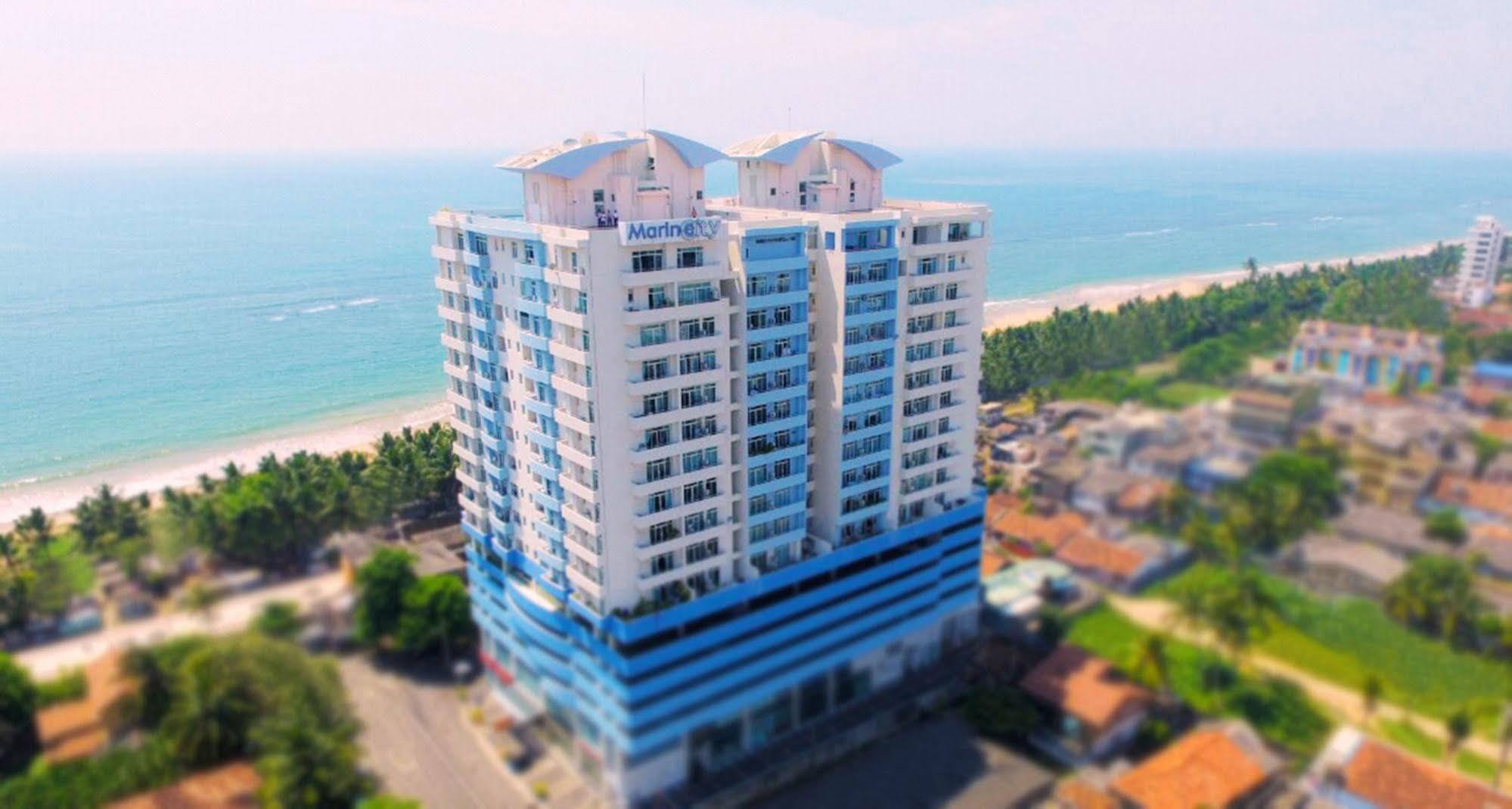 The Penthouse Above Sea Apartman Dehiwala-Mount Lavinia Kültér fotó